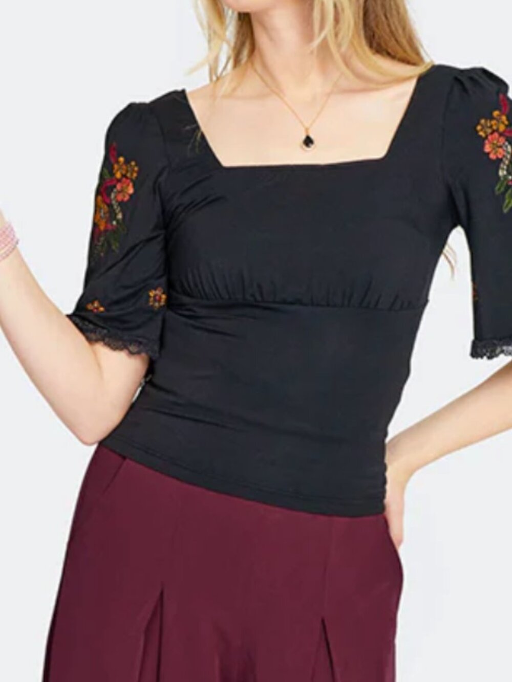 Voodoo Vixen Pretty Floral Summer Top